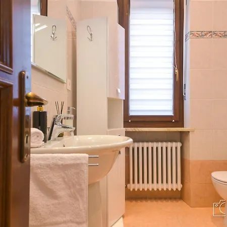 Apartment Penp - Comodo E Tranquillo - Free Wi-fi