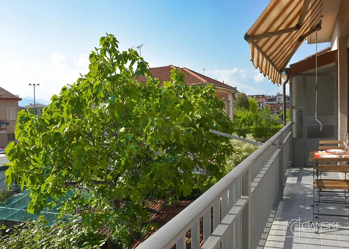 Apartment Penp - Comodo E Tranquillo - Free Wi-fi